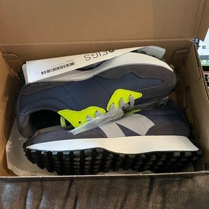 Figs New Balance tennis